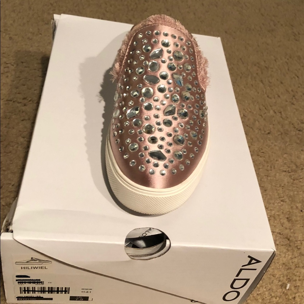 ALDO Rime-stone rose Pink Shoes!!